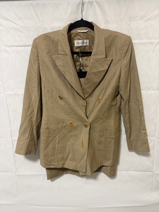 MaxMara Jackets & Blazers - MaxMara 3-piece Women's Tan Double-Breasted Jacket w/pants and skirt